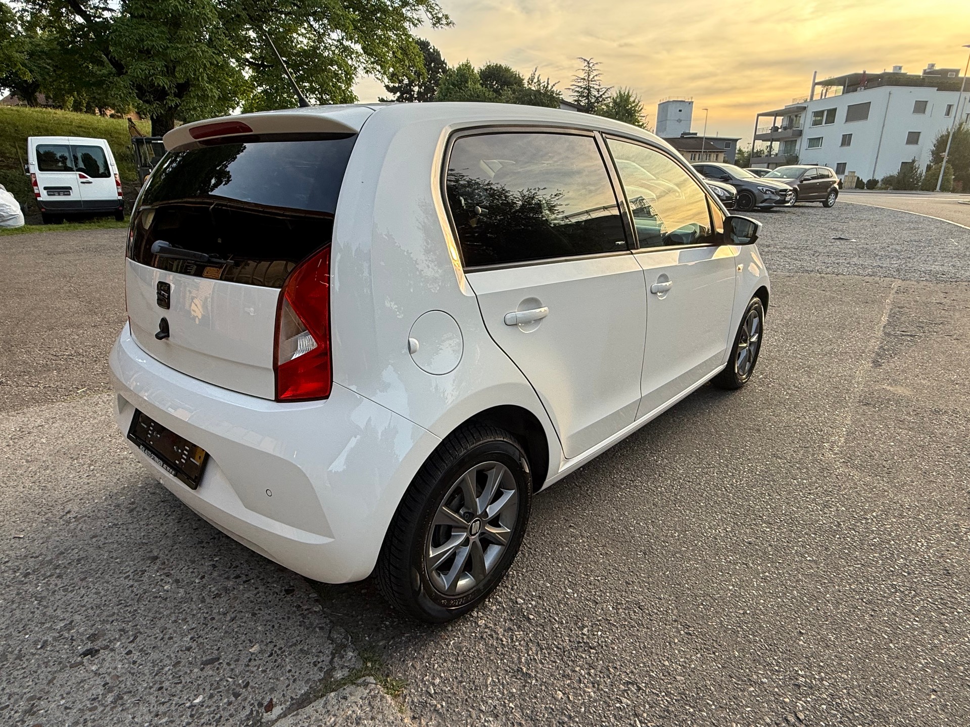 SEAT Mii 1.0 Sport Eco-image-2