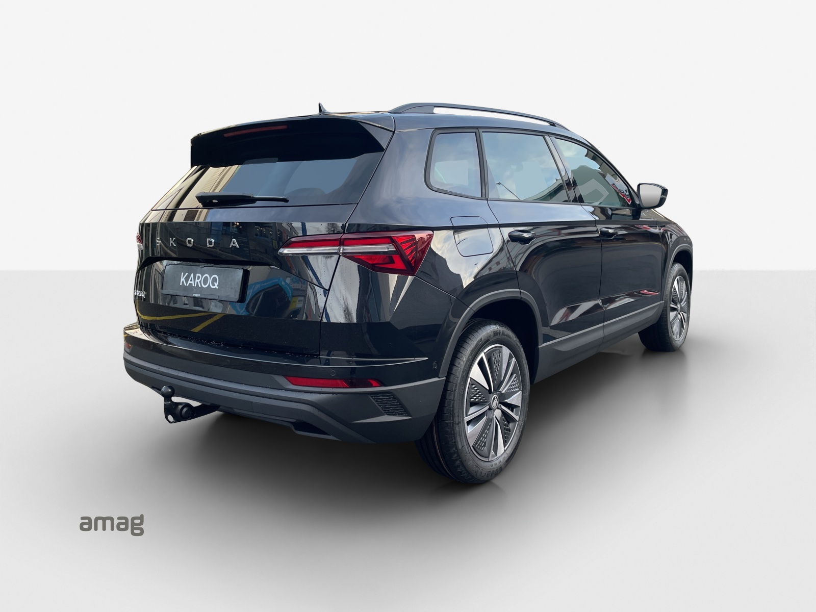 SKODA Karoq Dynamic 1.5 TSI 150PS 7DSG-image-5