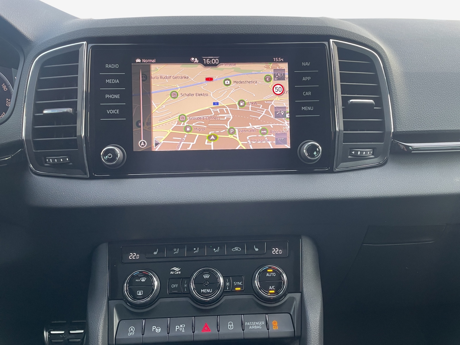 SKODA Karoq Dynamic 1.5 TSI 150PS 7DSG-image-9