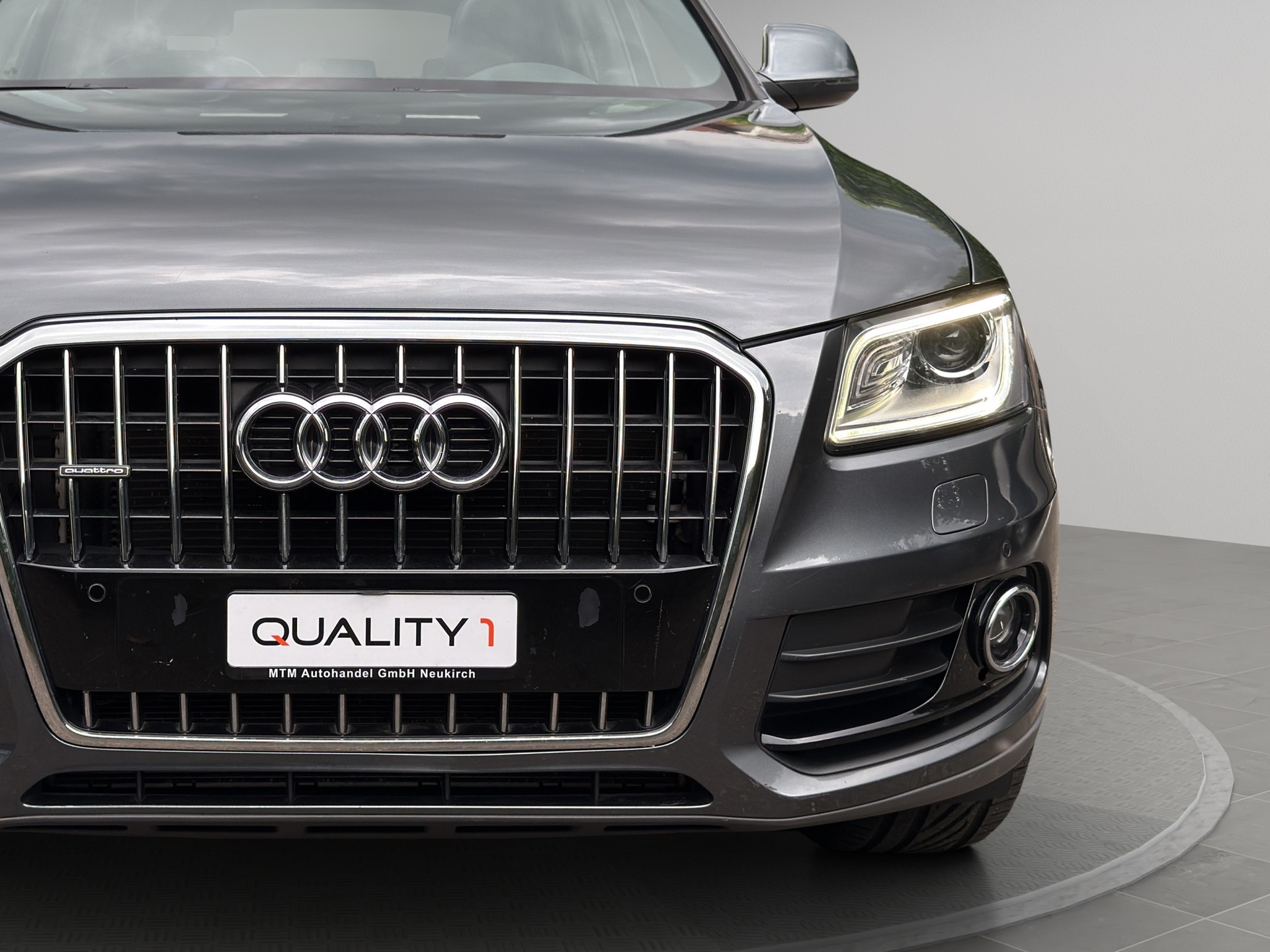 AUDI Q5 3.0 TFSI quattro tiptronic-image-3