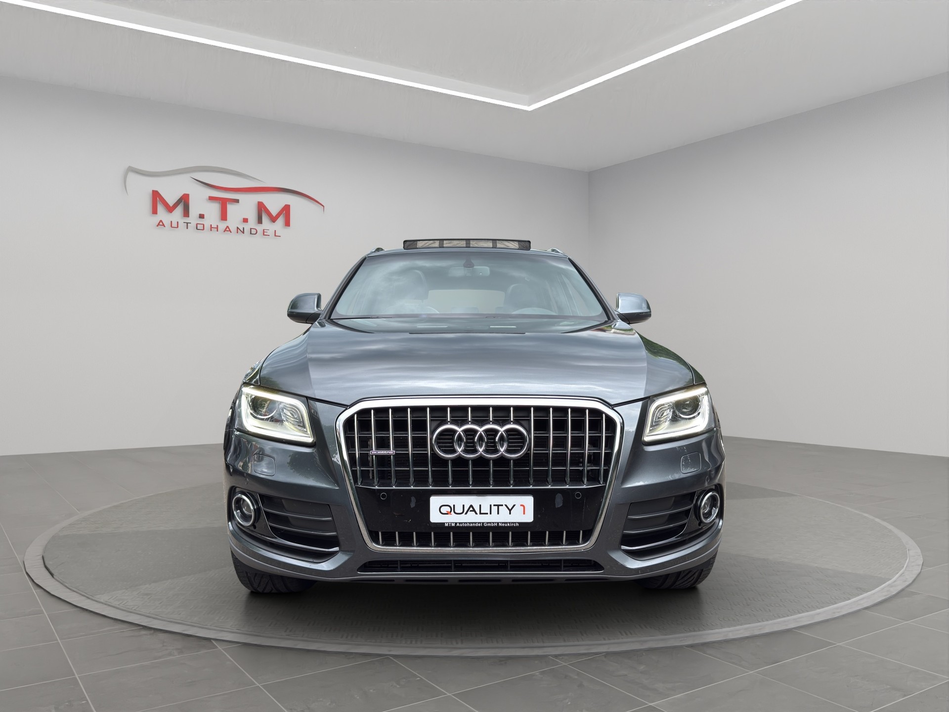 AUDI Q5 3.0 TFSI quattro tiptronic-image-2