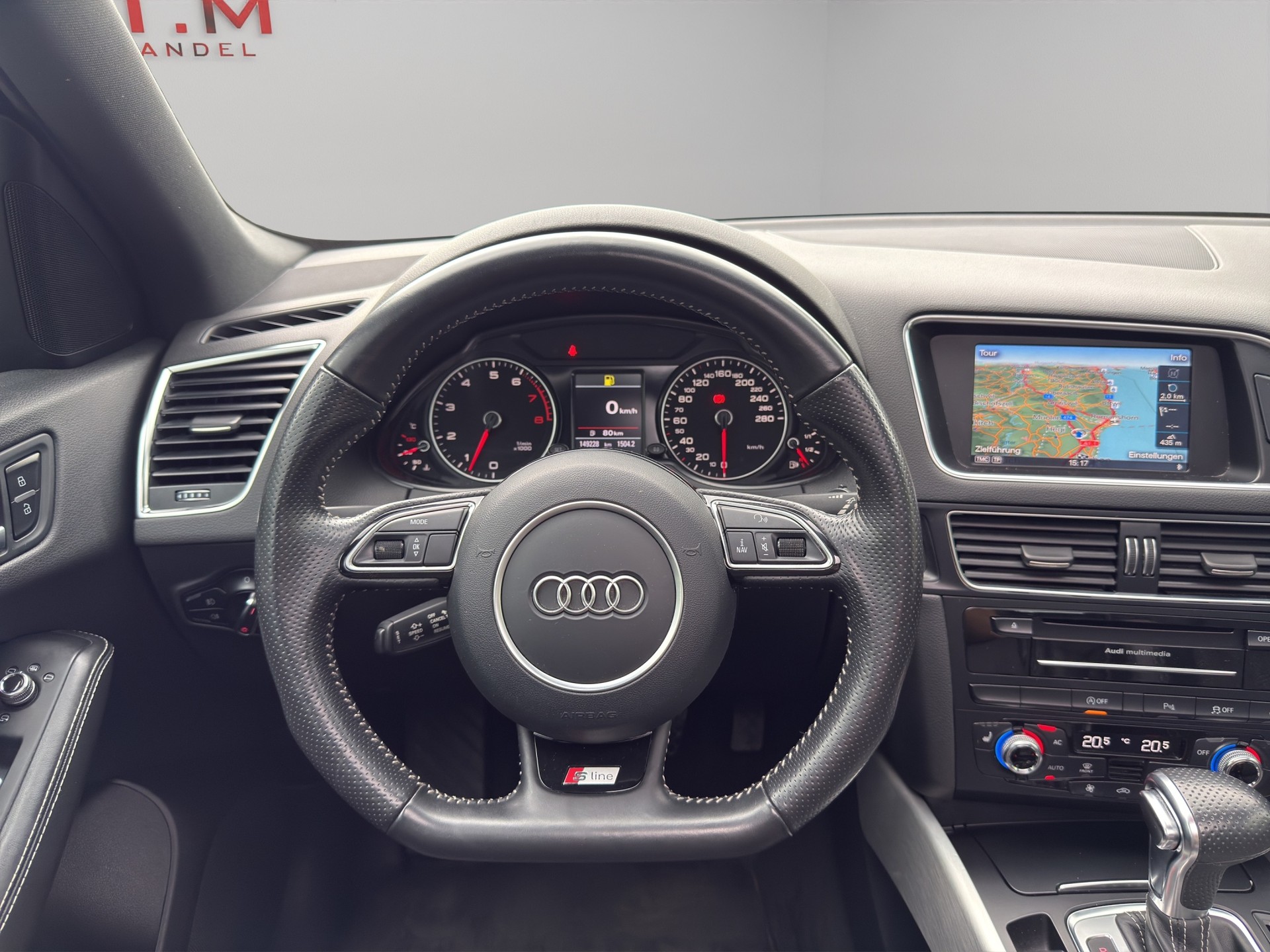 AUDI Q5 3.0 TFSI quattro tiptronic-image-15