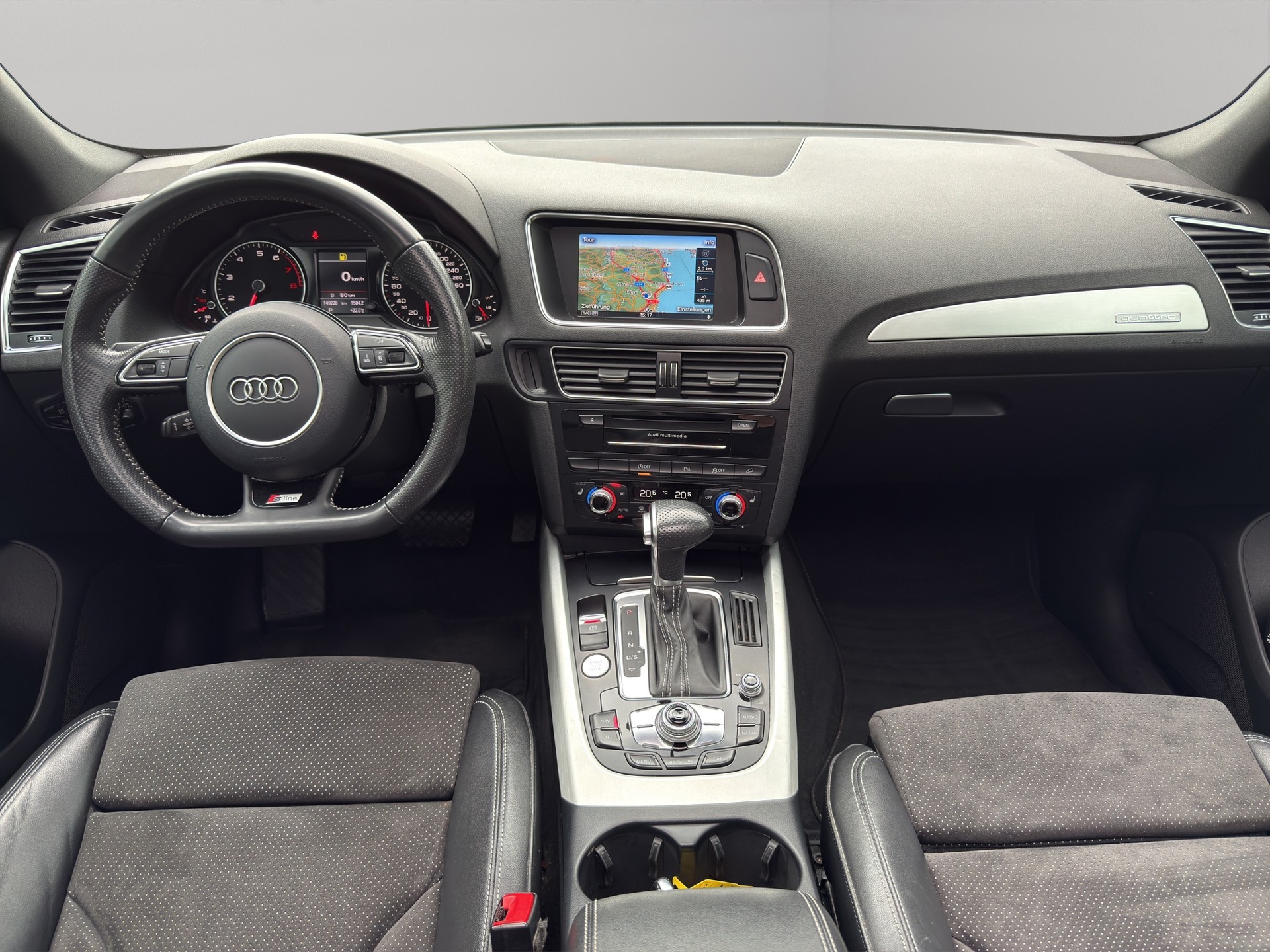 AUDI Q5 3.0 TFSI quattro tiptronic-image-19