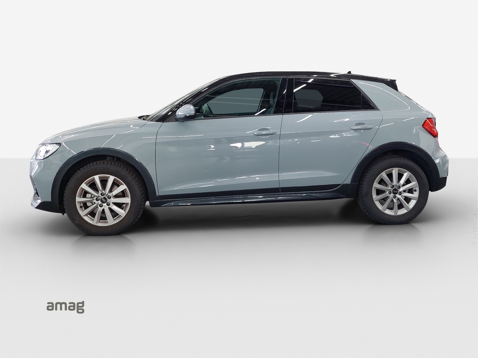 AUDI A1 allstreet 30 TFSI Attraction S-tronic-image-1