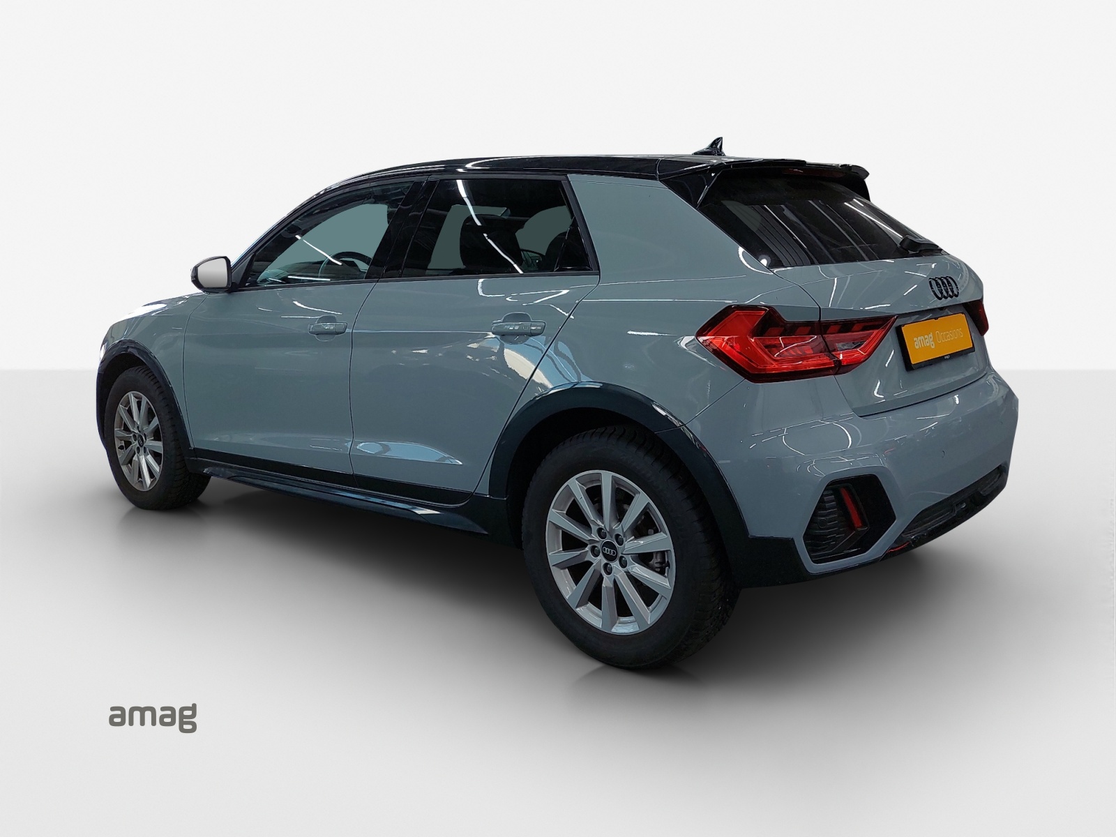 AUDI A1 allstreet 30 TFSI Attraction S-tronic-image-2