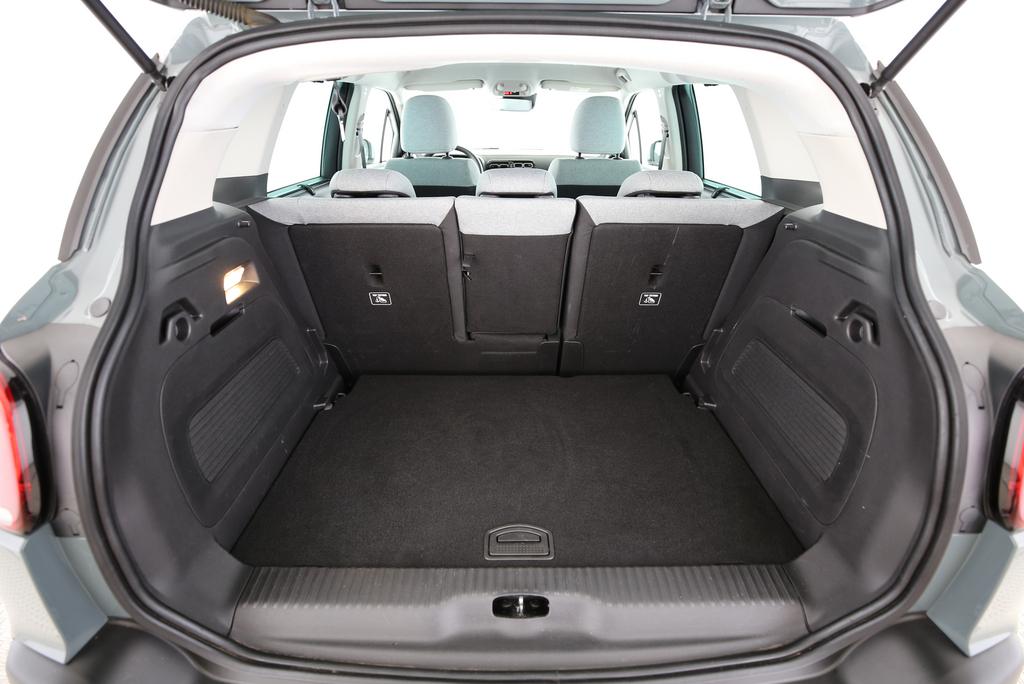 CITROEN C3 Aircross 1.2 PureTech 130 Shine-image-12