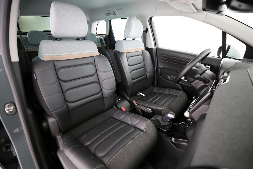 CITROEN C3 Aircross 1.2 PureTech 130 Shine-image-11