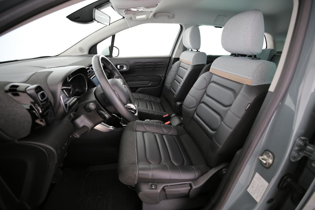 CITROEN C3 Aircross 1.2 PureTech 130 Shine-image-3