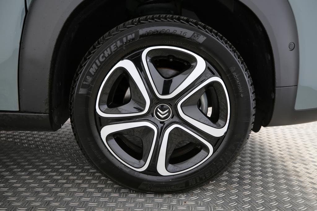 CITROEN C3 Aircross 1.2 PureTech 130 Shine-image-13
