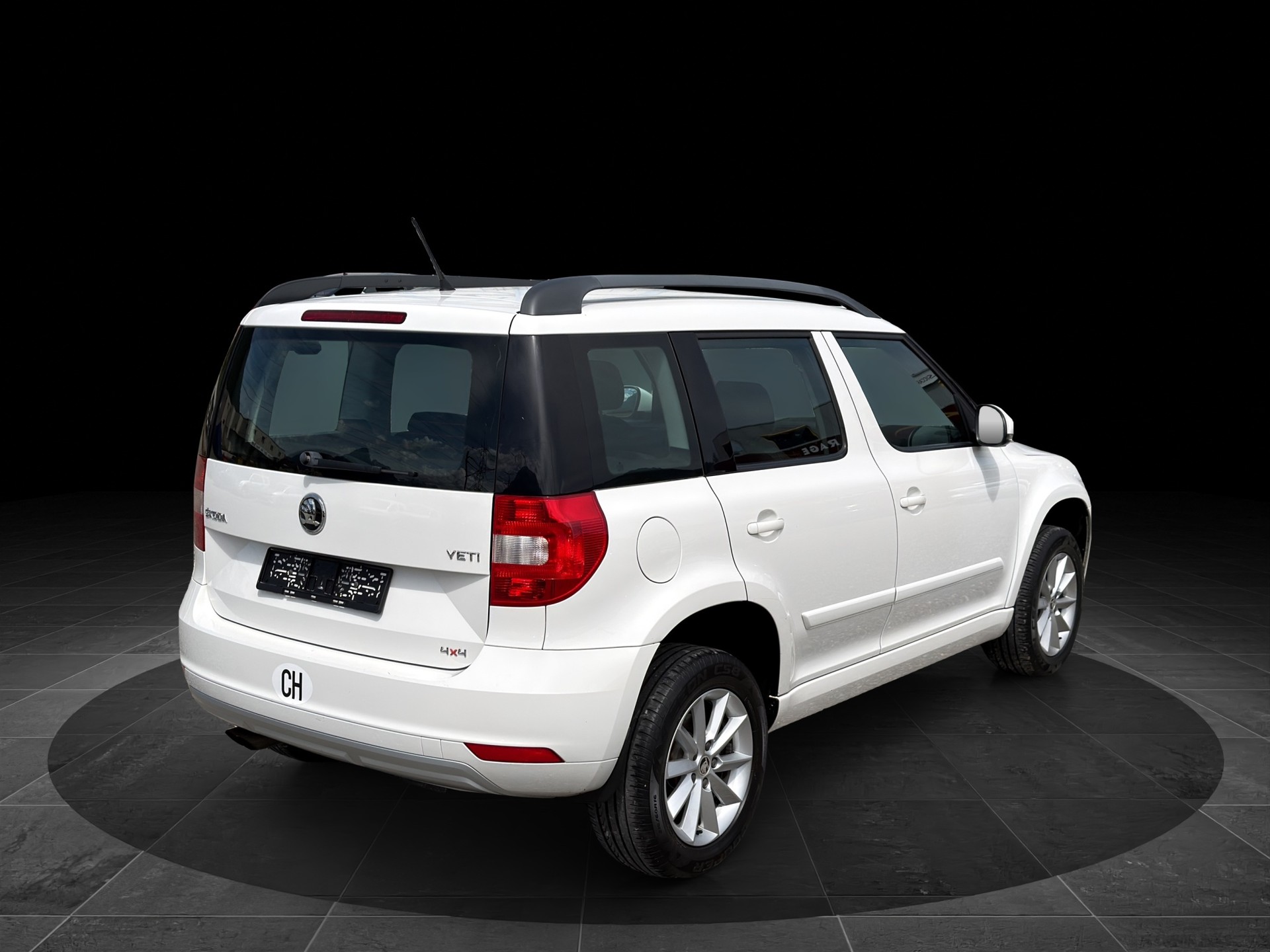 SKODA Yeti 2.0 TDI Outdoor Adventure 4x4 DSG-image-1