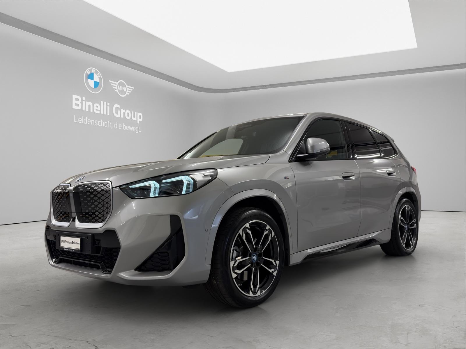 BMW iX1 30 xDrive M-SportPaket-image-0