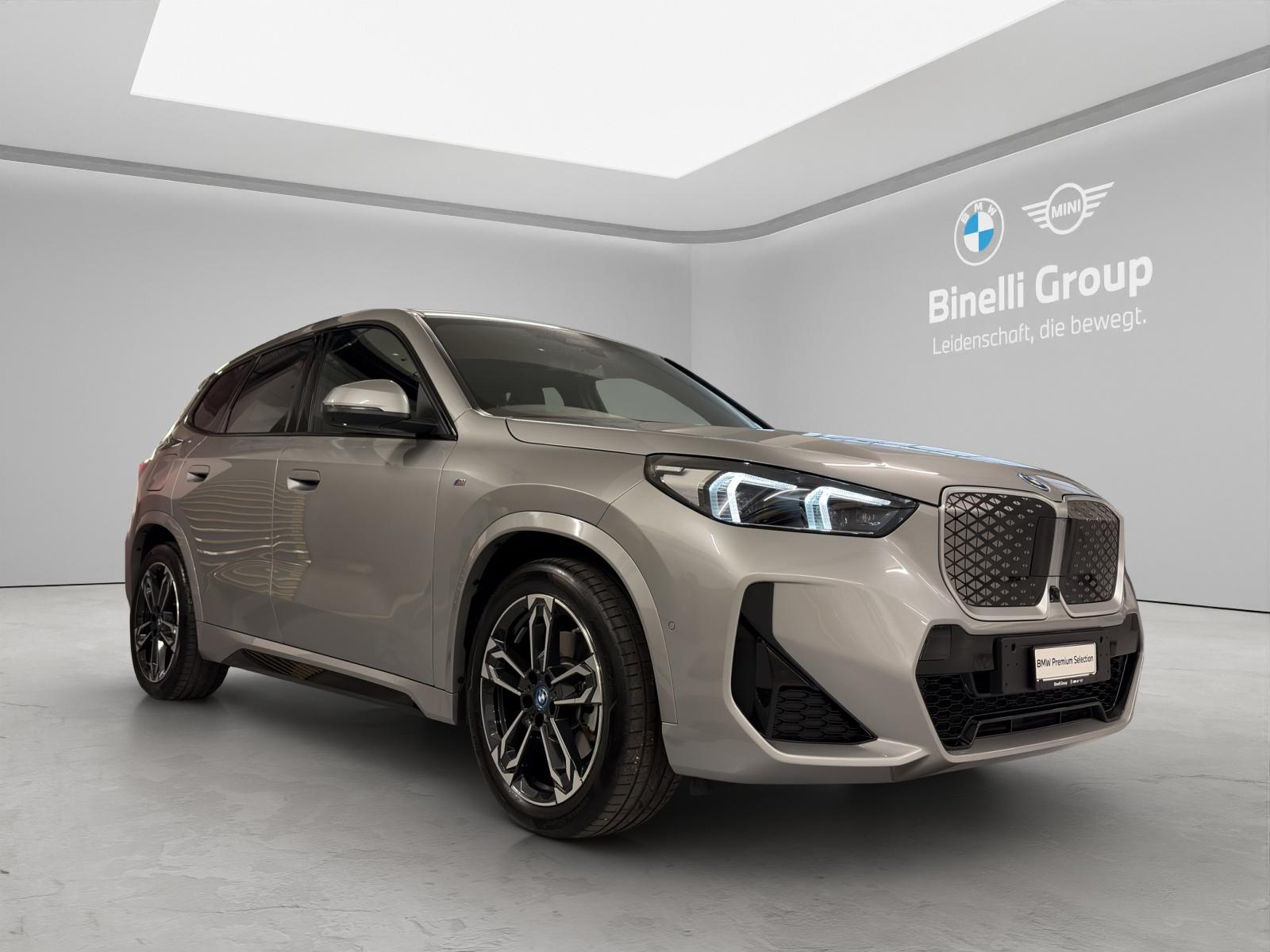BMW iX1 30 xDrive M-SportPaket-image-7