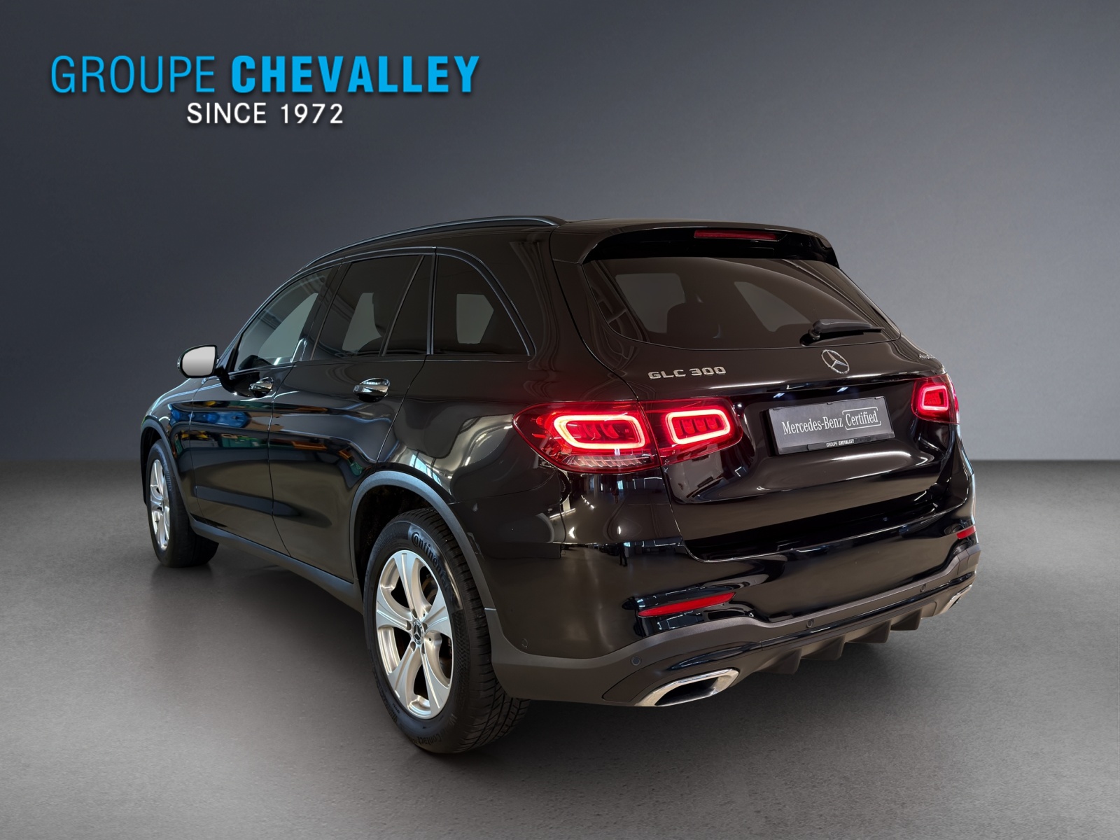MERCEDES-BENZ GLC 300 AMG Line 4Matic-image-3