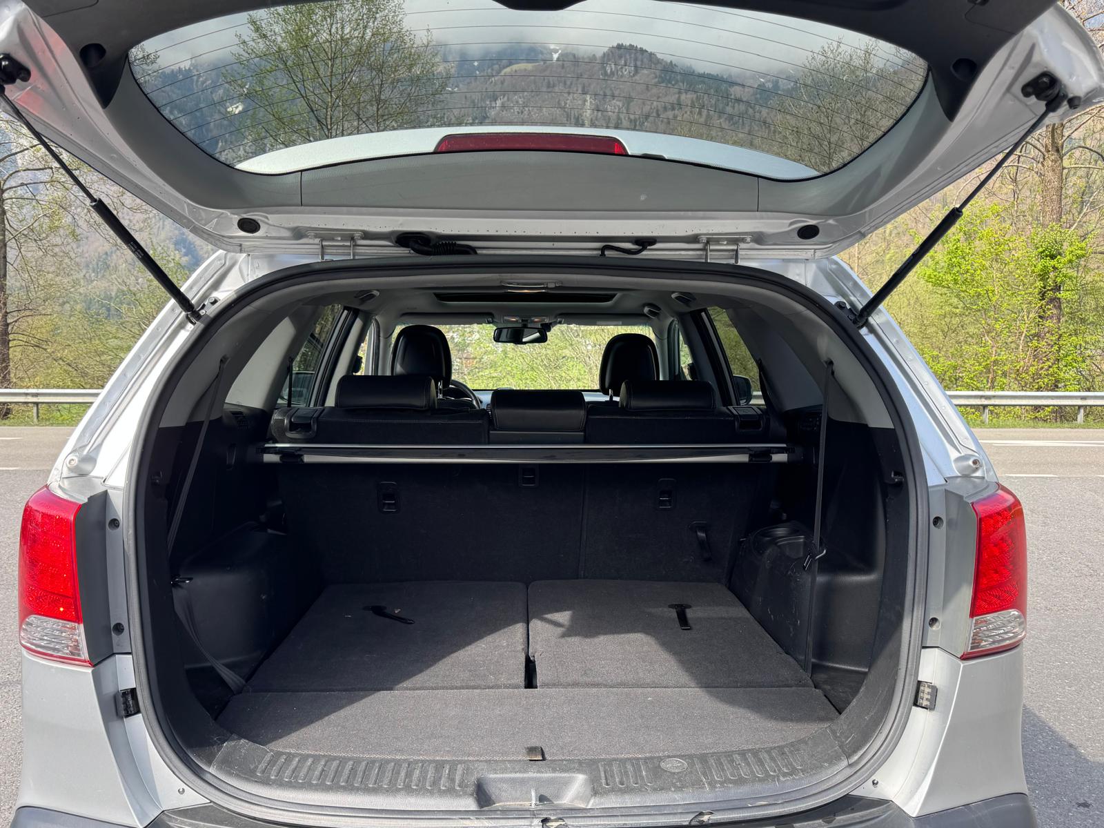 KIA Sorento 2.2 CRDI Trend Automatic-image-10
