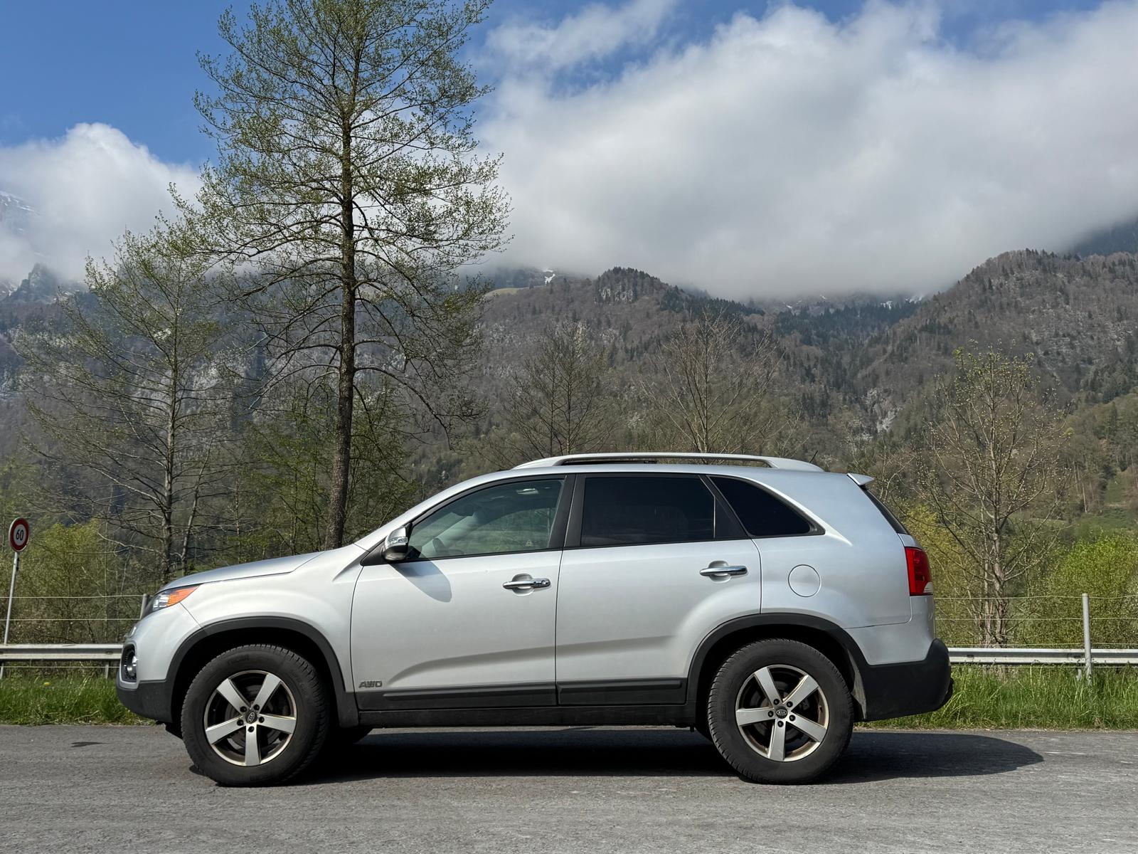 KIA Sorento 2.2 CRDI Trend Automatic-image-3