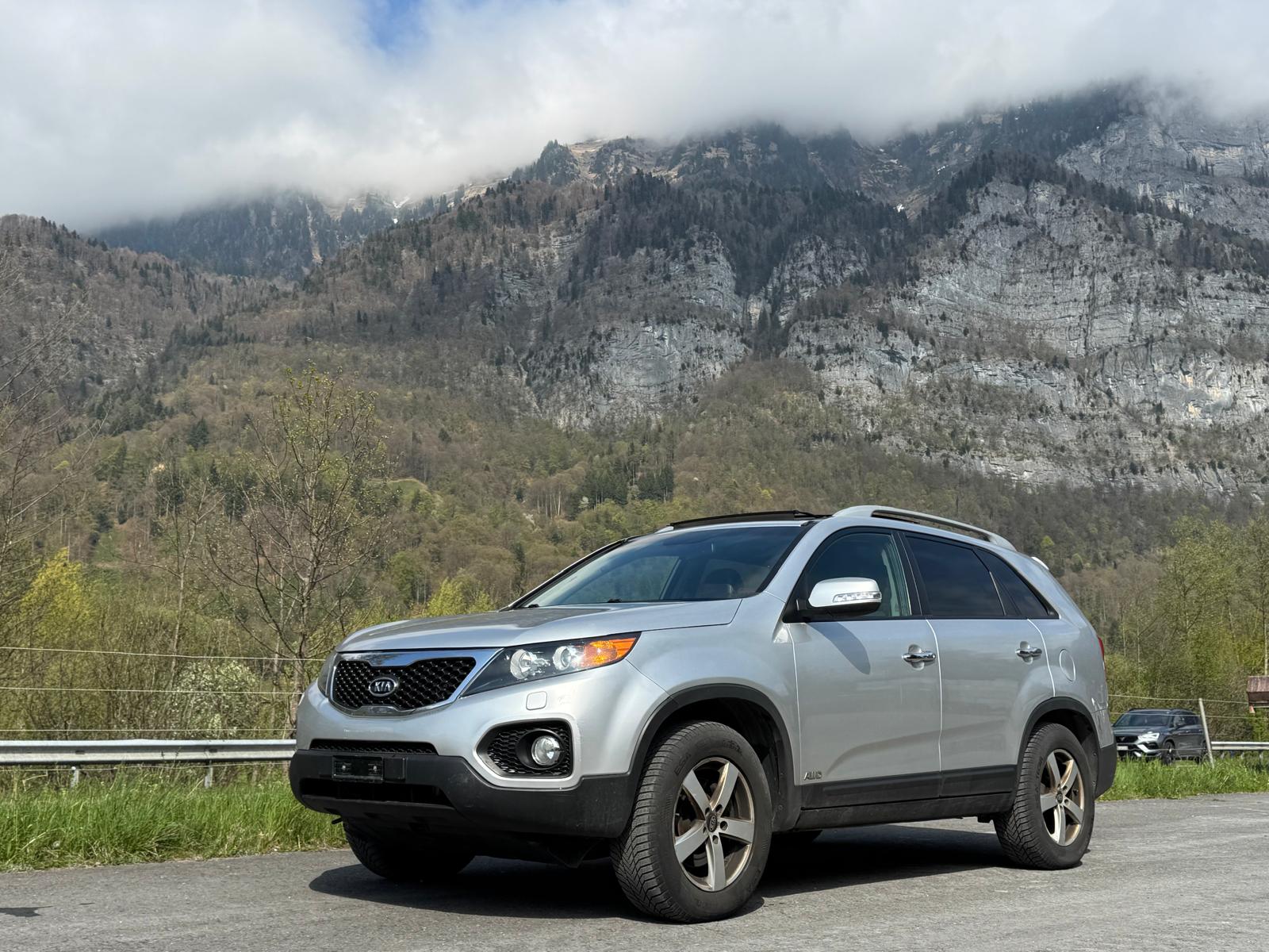 KIA Sorento 2.2 CRDI Trend Automatic-image-5