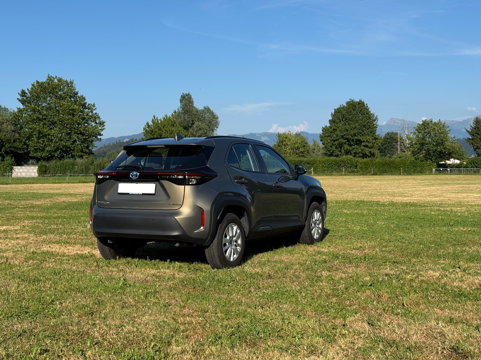 TOYOTA 1.5 VVT-i HSD Trend-image-4
