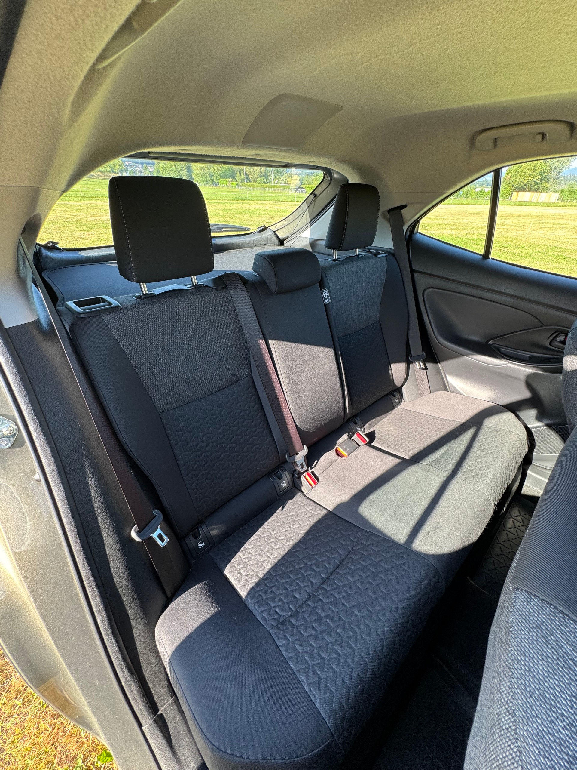 TOYOTA 1.5 VVT-i HSD Trend-image-3