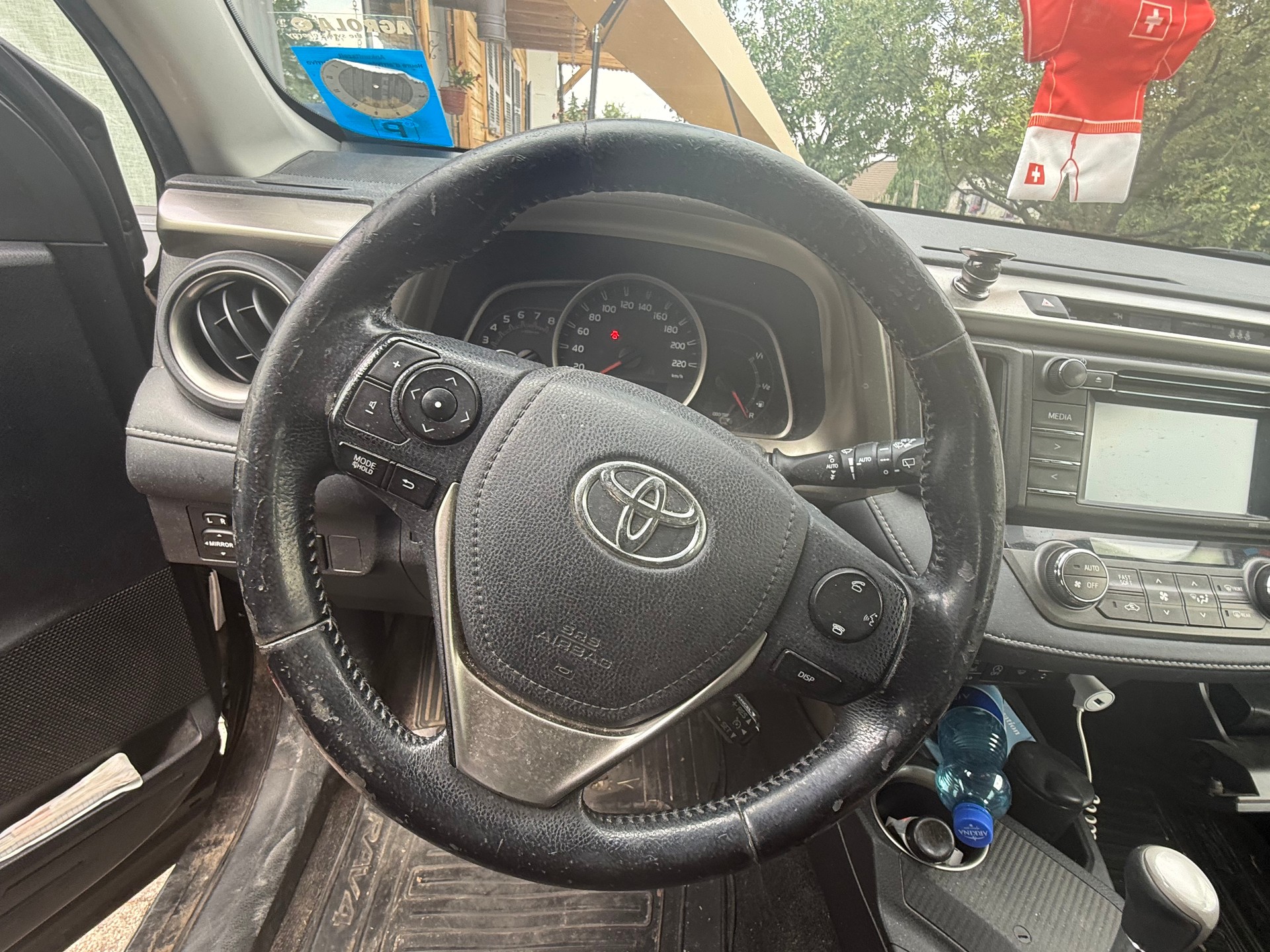 TOYOTA RAV-4 2.0 Swiss Trend Multidrive S-image-10