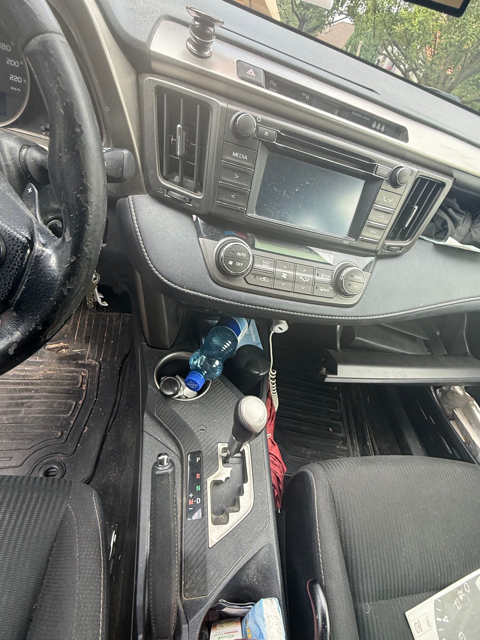 TOYOTA RAV-4 2.0 Swiss Trend Multidrive S-image-8