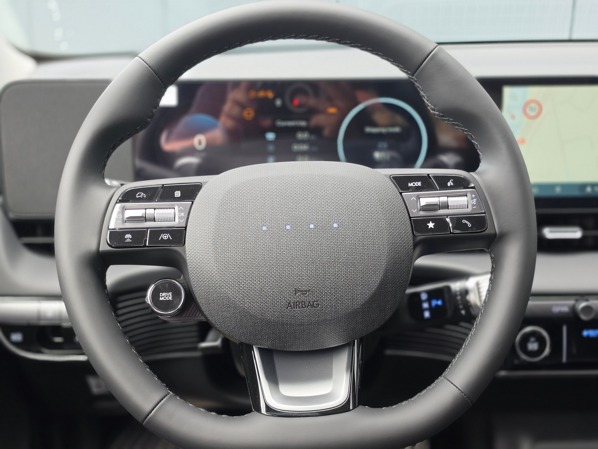 HYUNDAI Ioniq 5 Amplia 84kWh 4WD-image-4