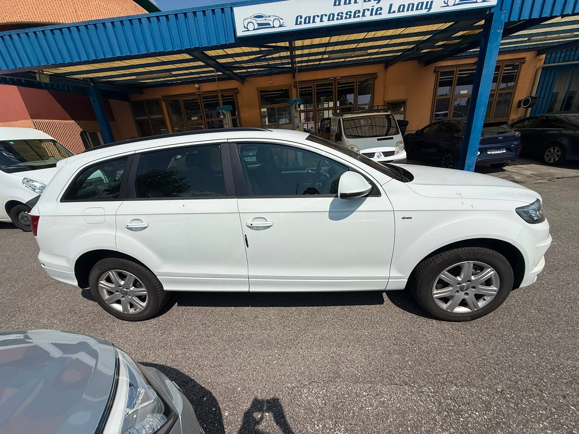 AUDI Q7 3.0 TDI quattro tiptronic-image-2
