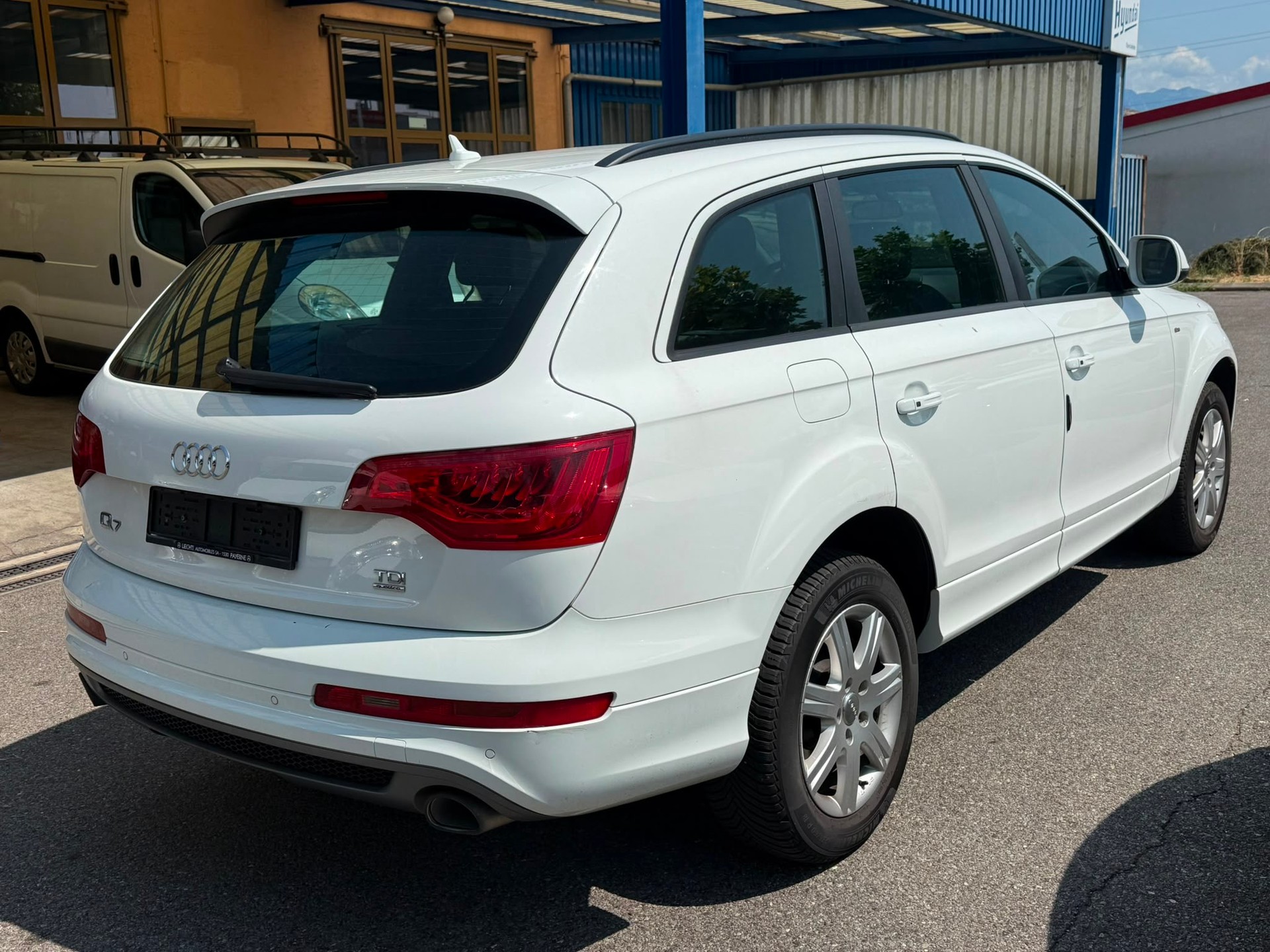 AUDI Q7 3.0 TDI quattro tiptronic-image-3