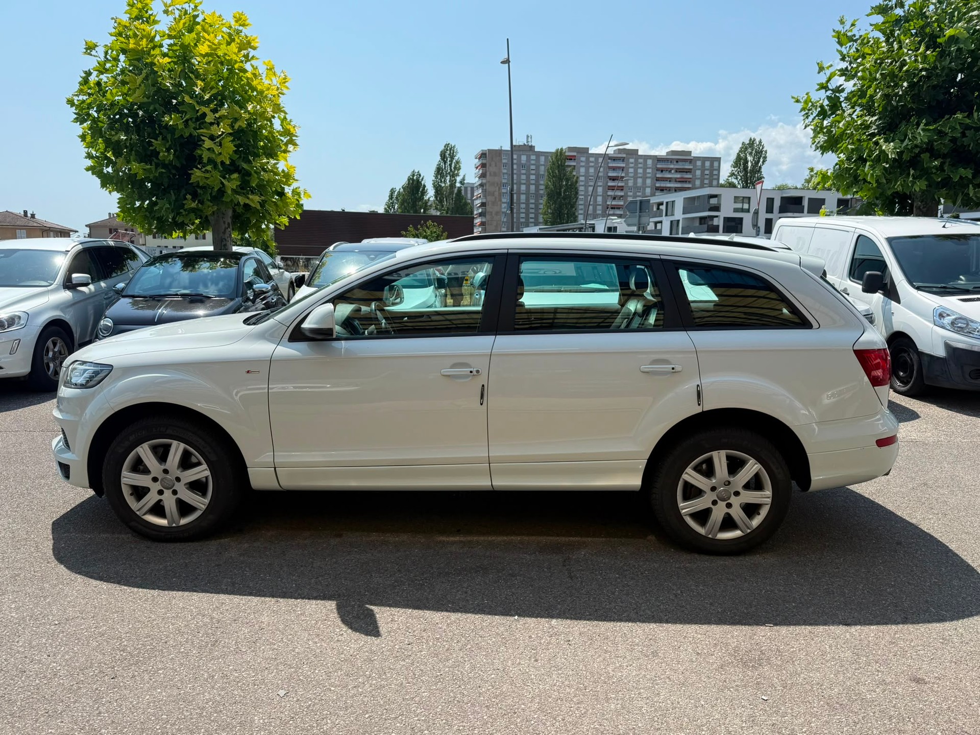 AUDI Q7 3.0 TDI quattro tiptronic-image-5