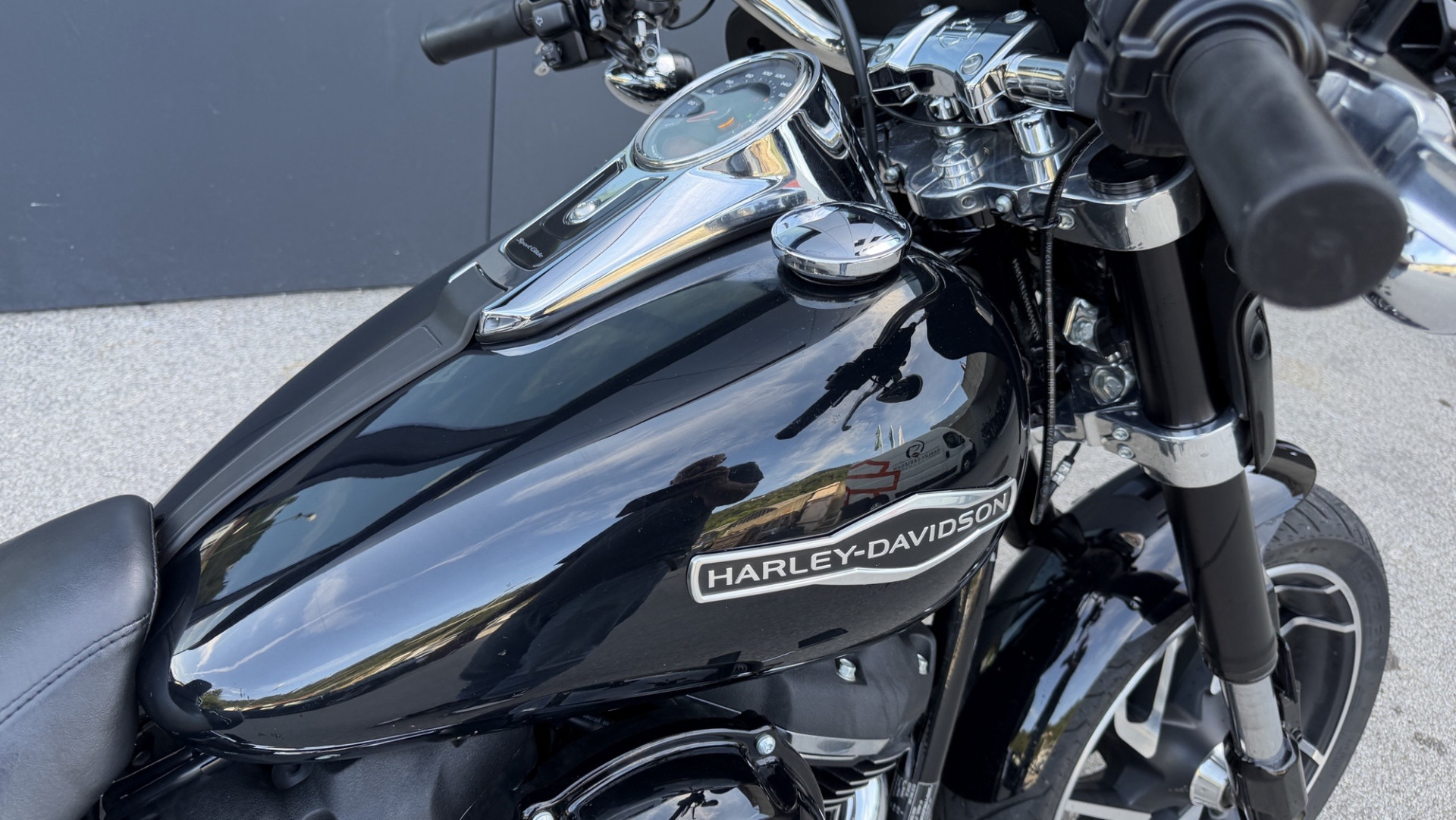 HARLEY-DAVIDSON FLSB 1745 Softail Sport Glide 107-showroom-element-3