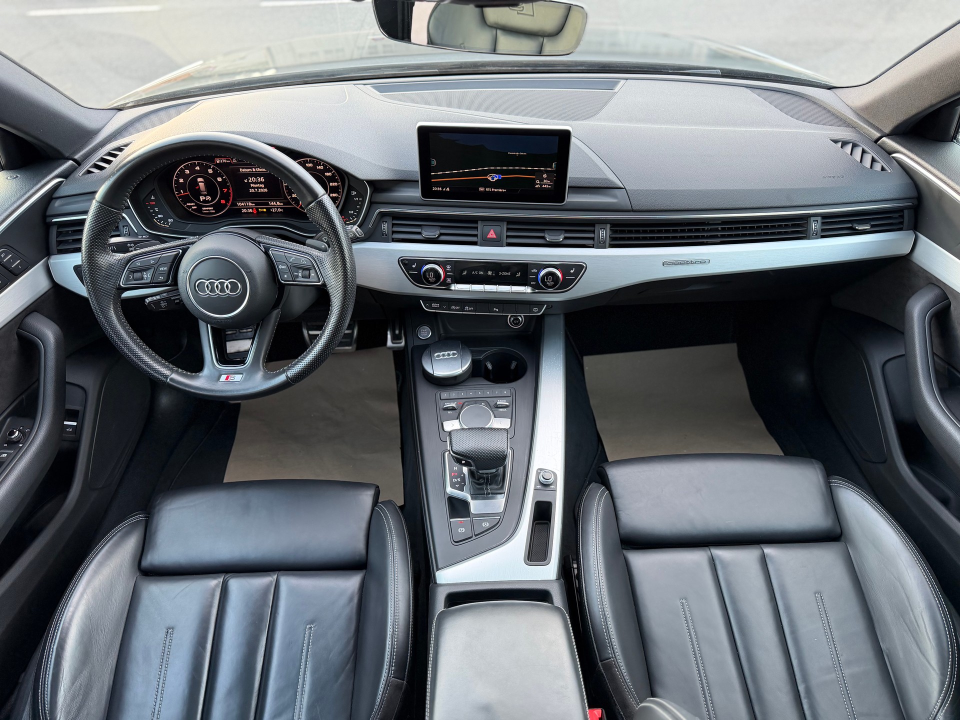 AUDI A4 Avant 2.0 TFSI Sport quattro S-tronic-image-12