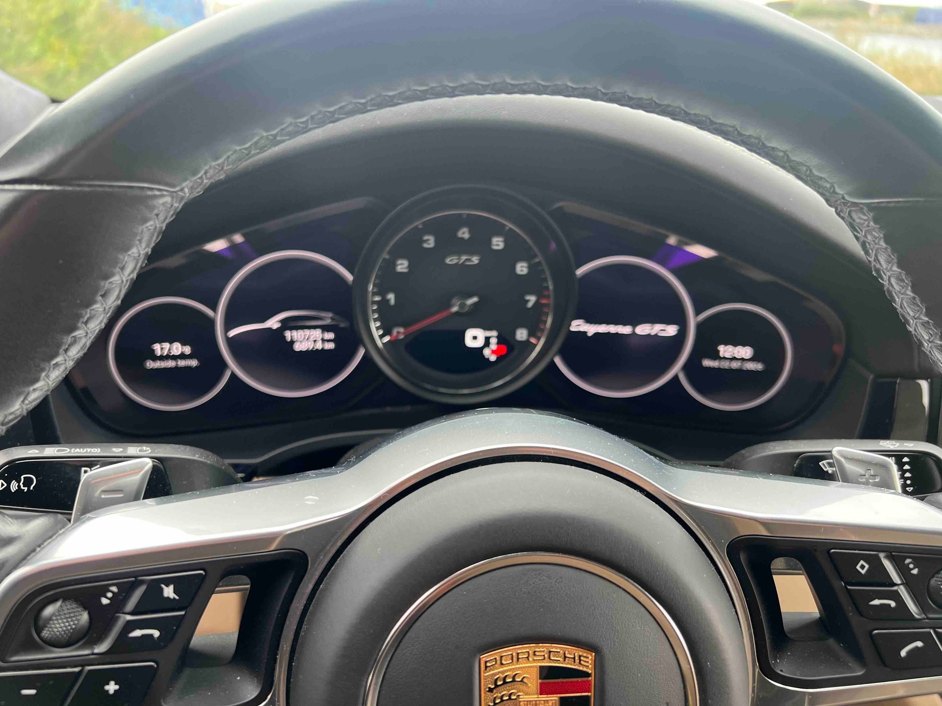 PORSCHE 4.0 V8 GTS Coupé-image-8