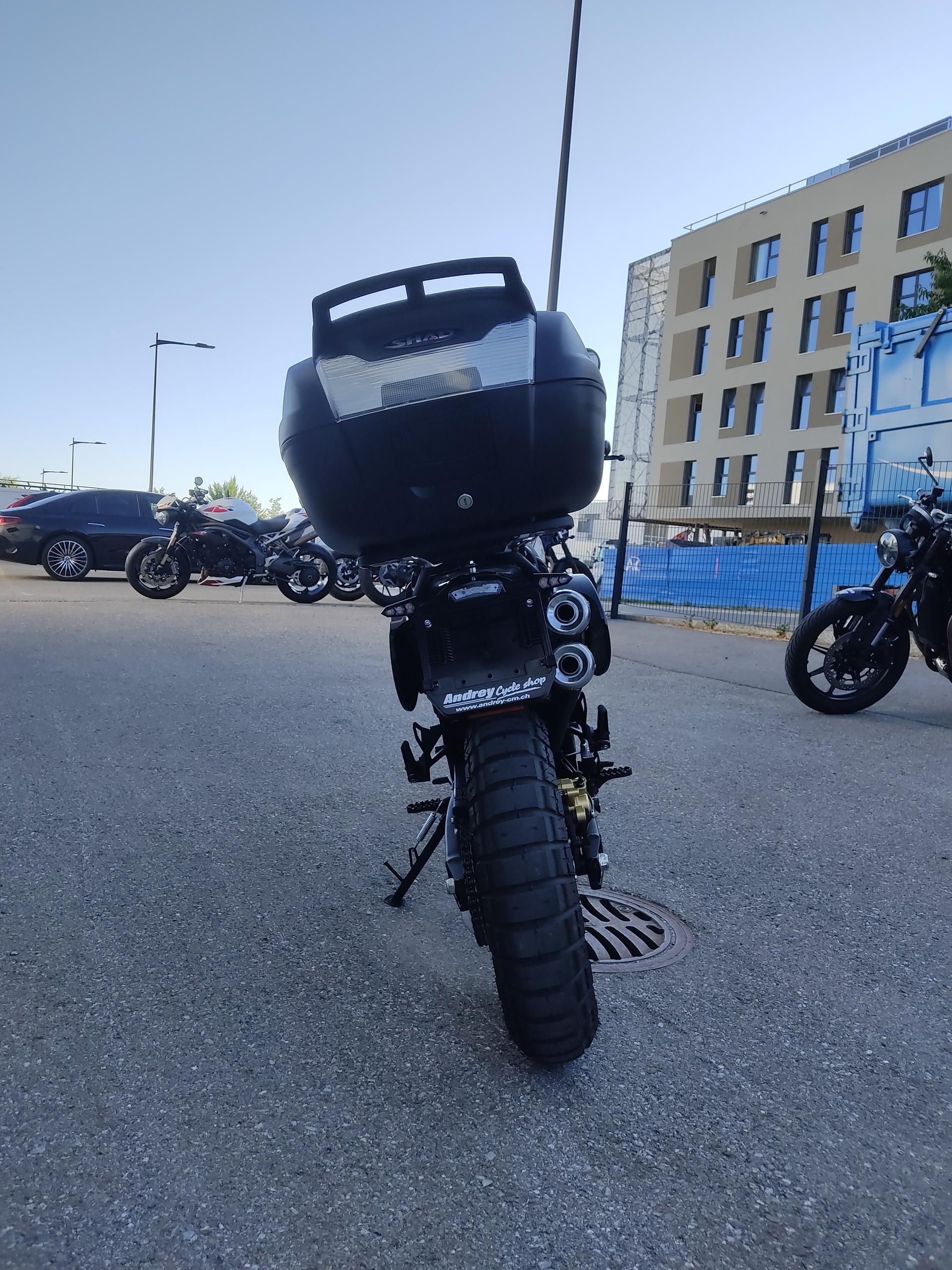 MASH 650 X-Ride-image-5