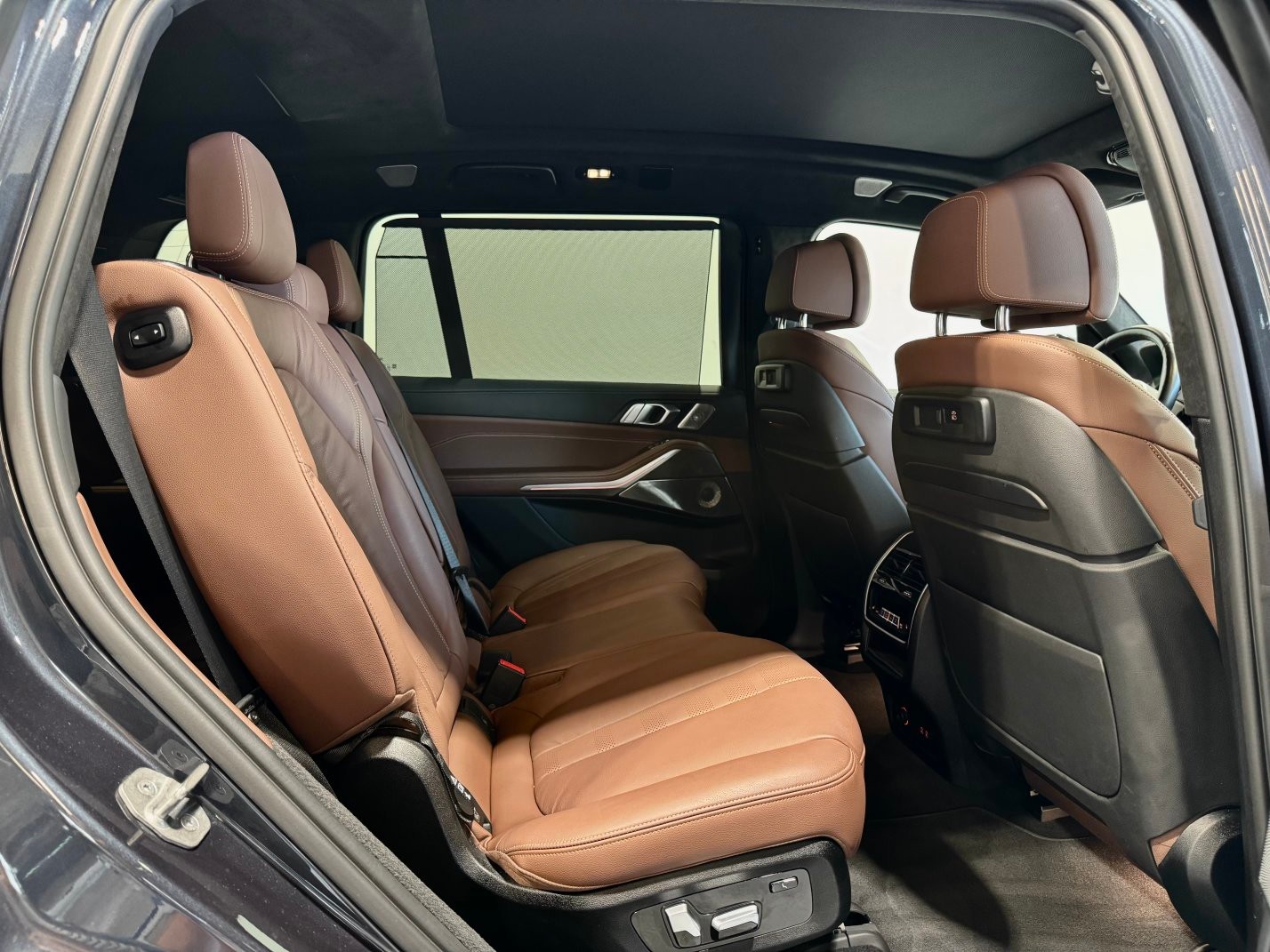 BMW X7 40i xDrive M-Sport-image-14