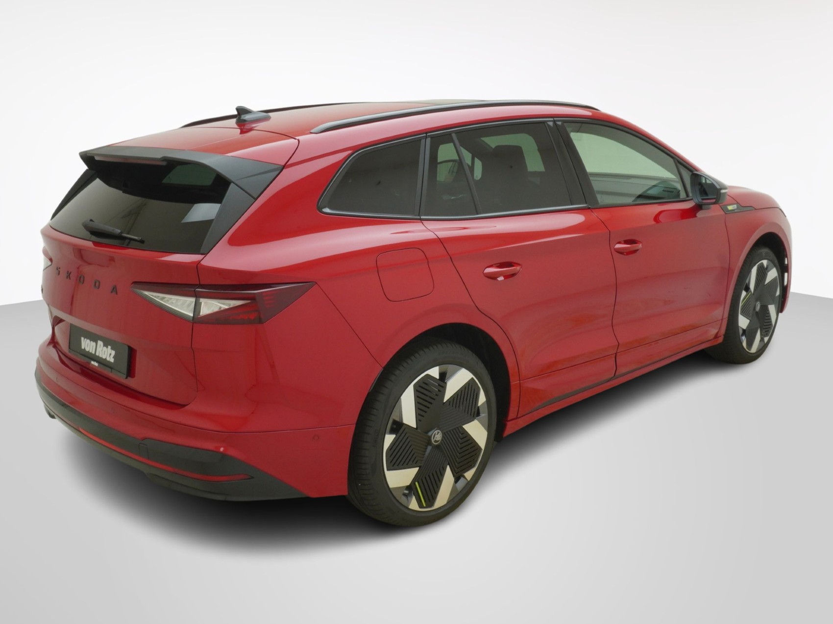 SKODA Enyaq iV RS-Suite MAXX-image-5