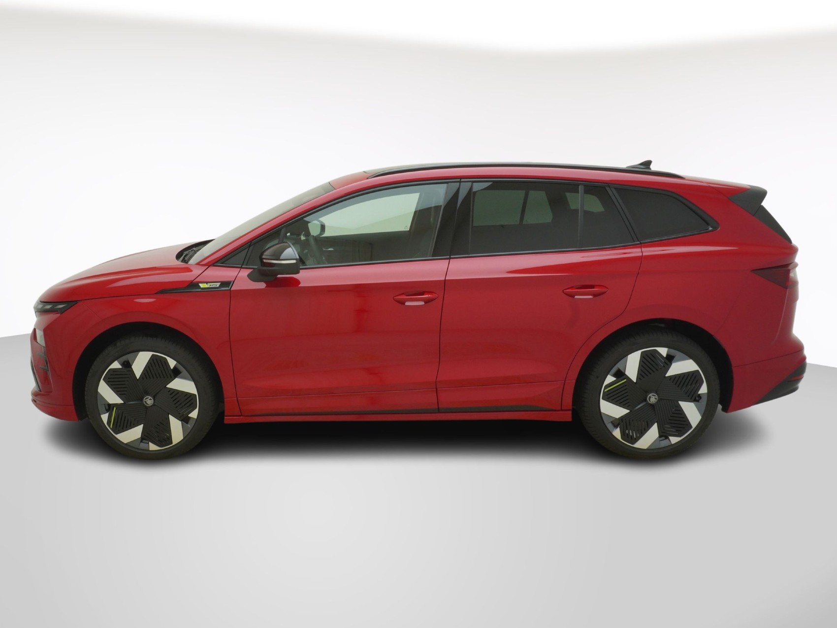 SKODA Enyaq iV RS-Suite MAXX-image-1