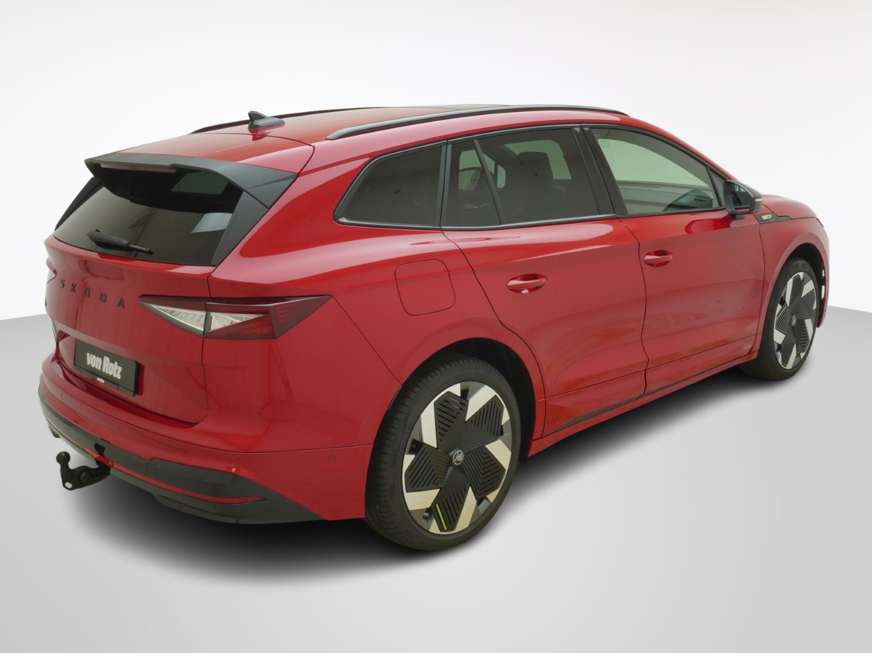SKODA Enyaq iV RS-Suite MAXX-image-4