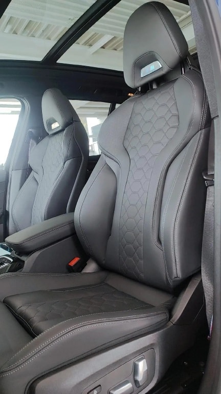BMW M Competition-image-5