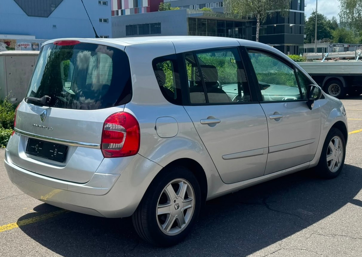 RENAULT Modus 1.6 16V Dynamique-image-3