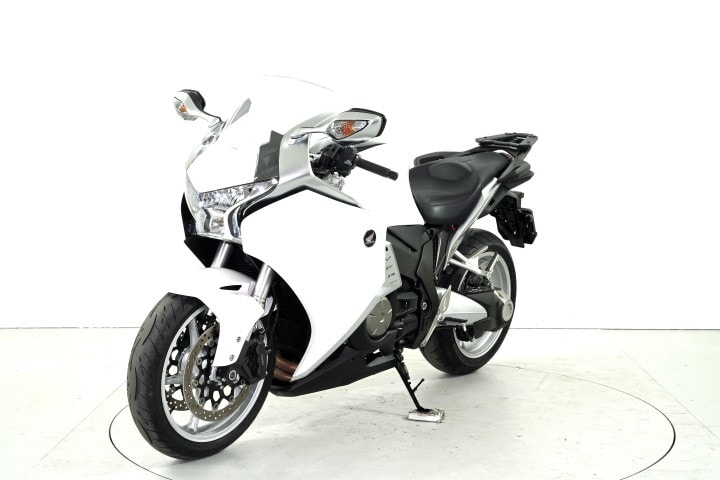 HONDA VFR 1200 FD-showroom-element-2