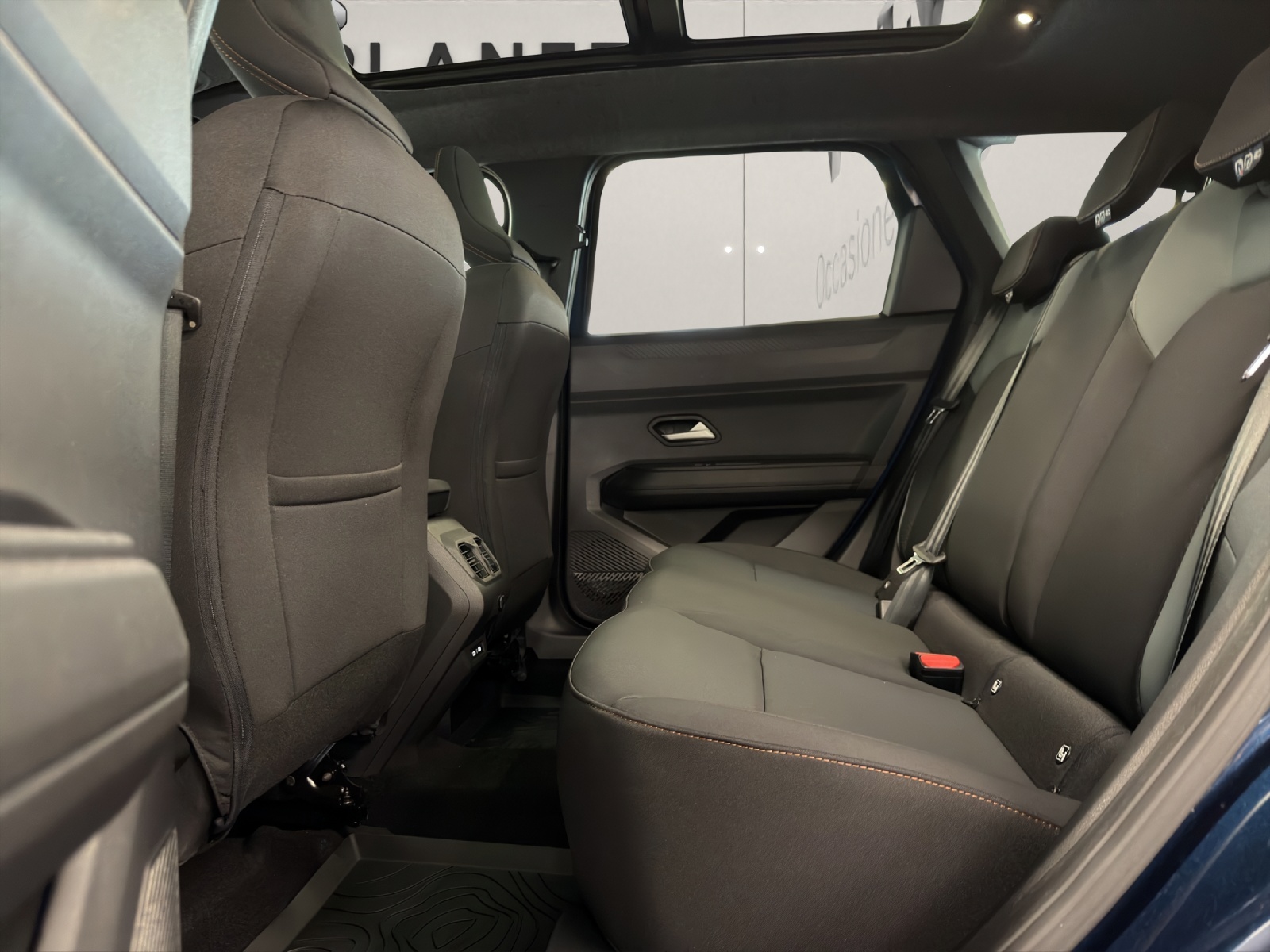 DACIA Bigster 1.2 Hybrid Extreme 4WD-image-13