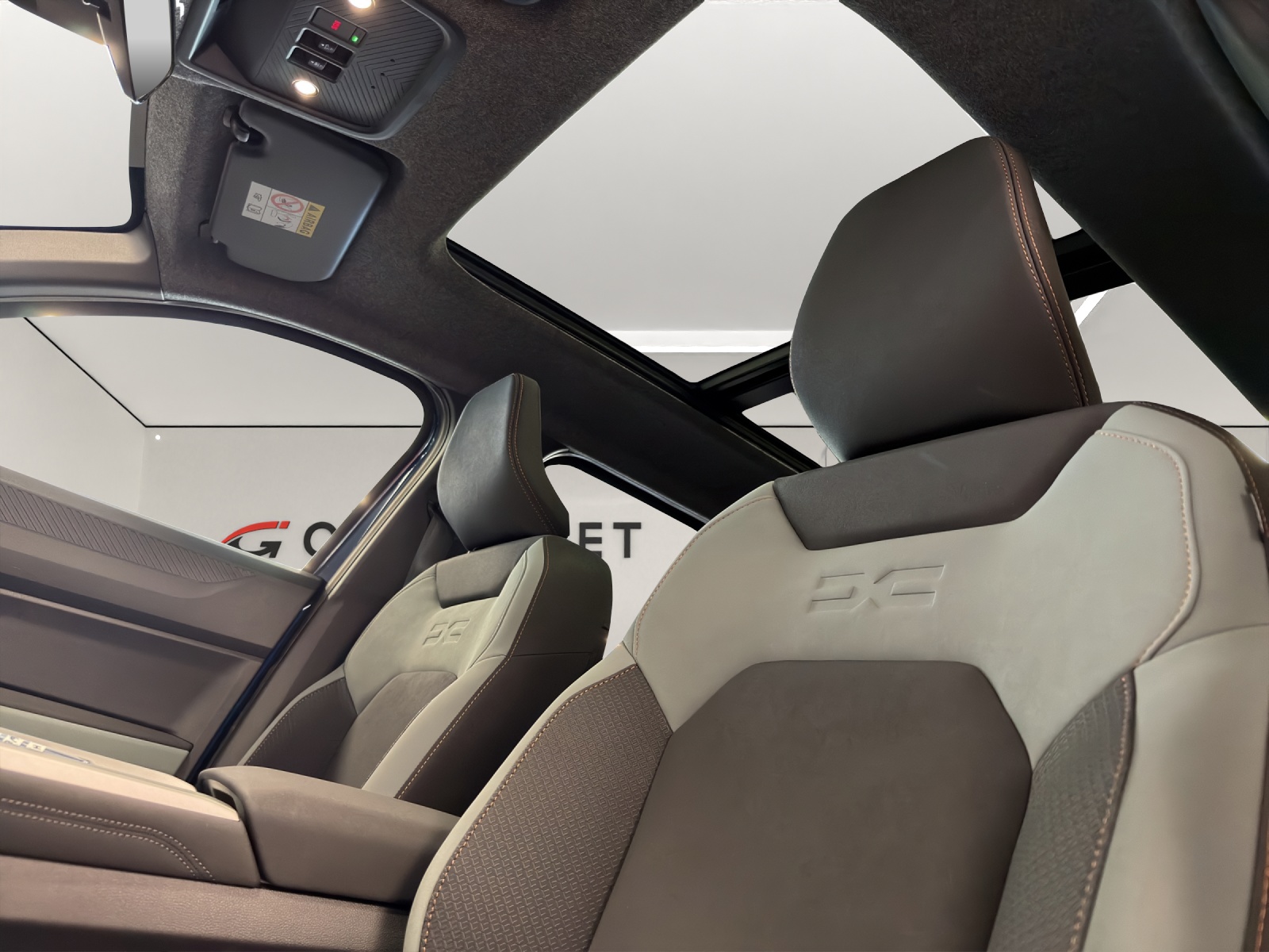 DACIA Bigster 1.2 Hybrid Extreme 4WD-image-12