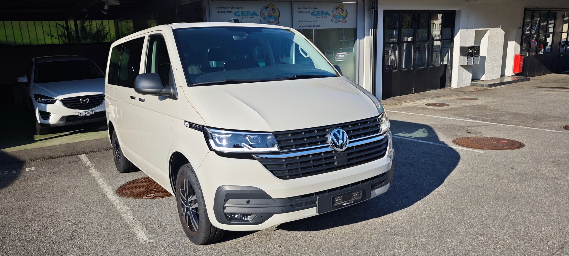 VW T6.1 Multivan 2.0 TDI Liberty Edition DSG-image-0