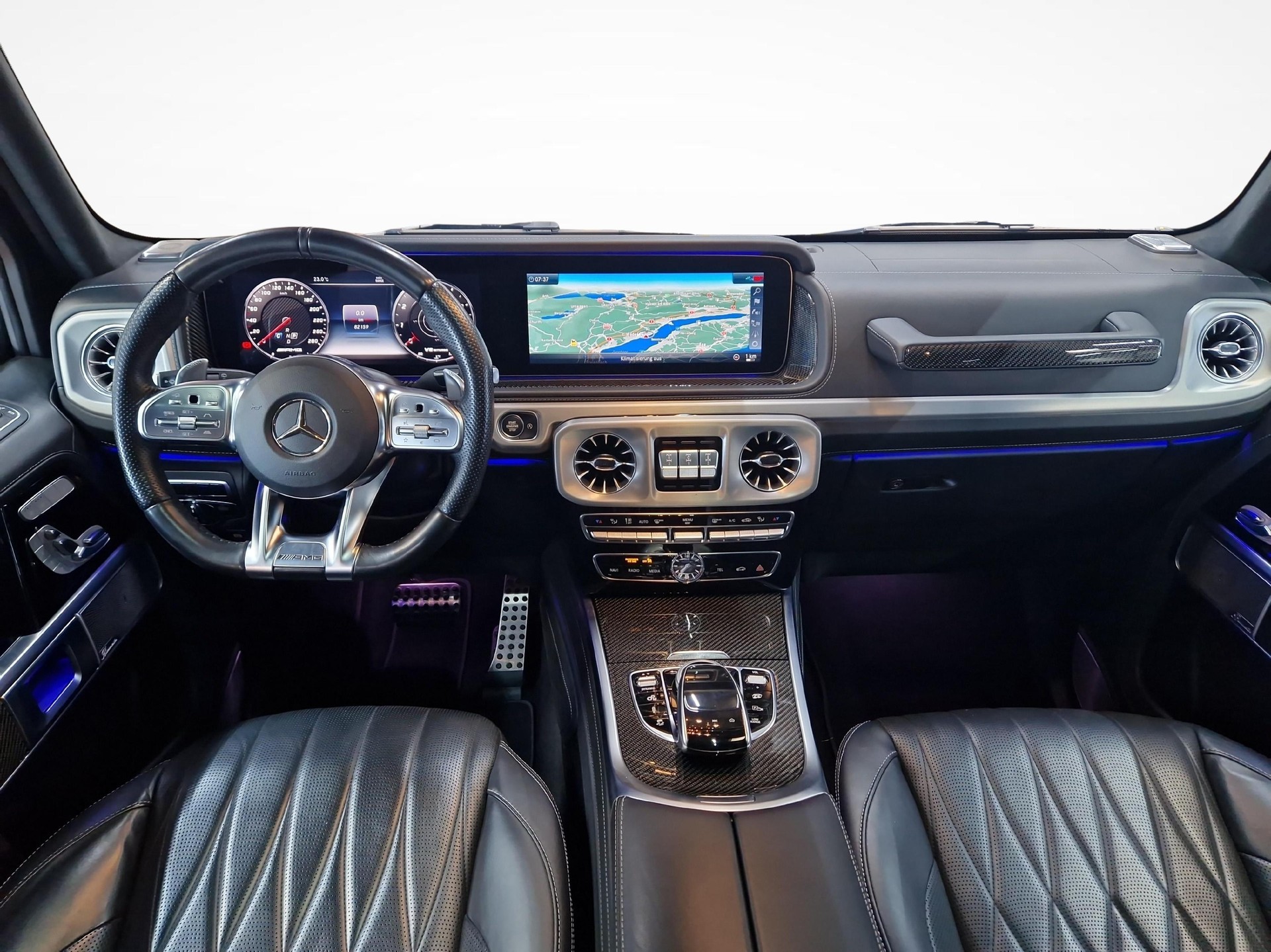 MERCEDES-BENZ G 63 AMG-image-5
