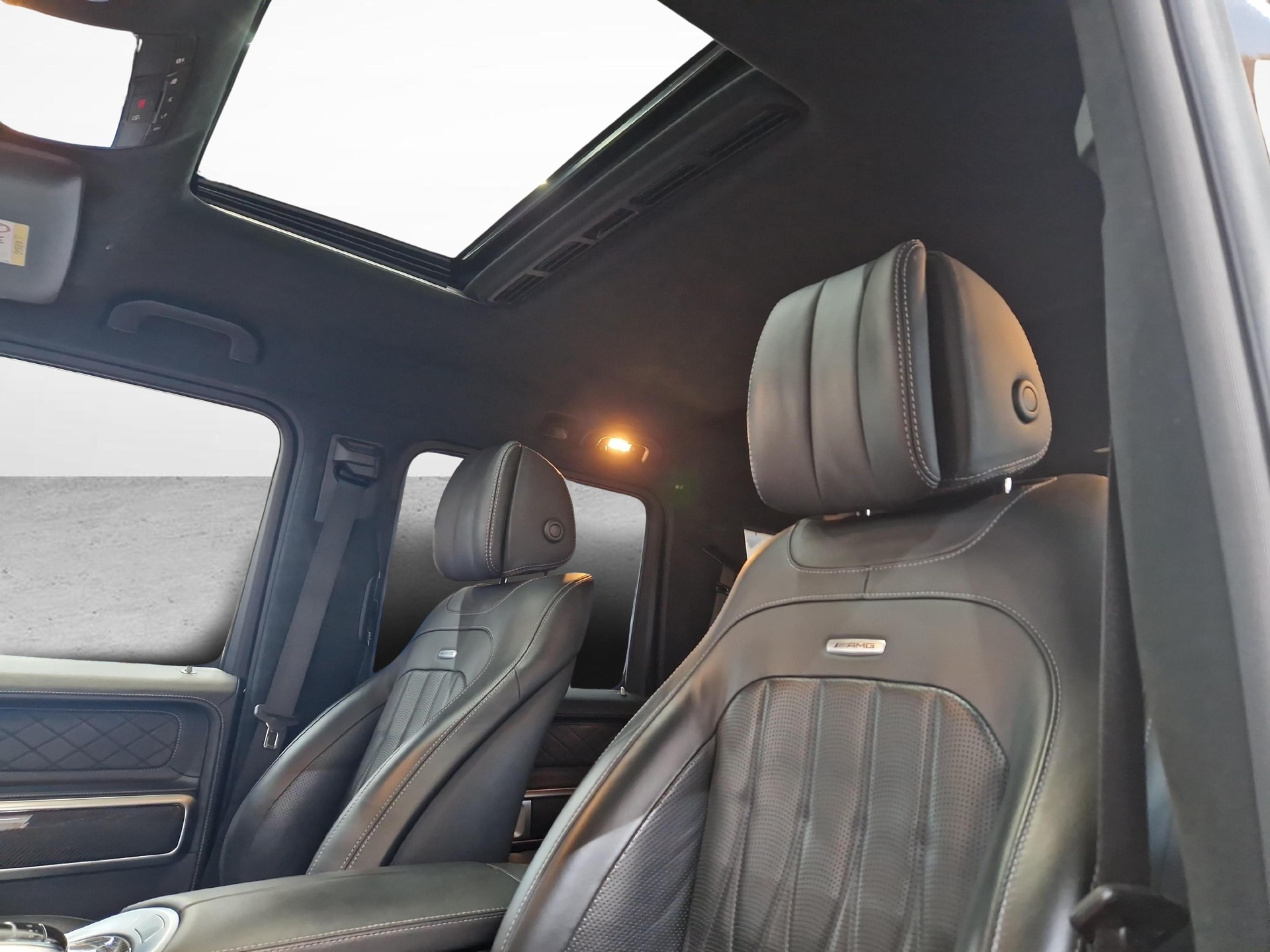 MERCEDES-BENZ G 63 AMG-image-8