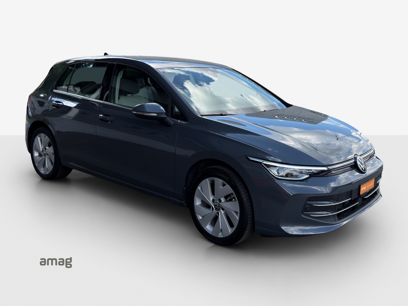VW Golf 1.5 e TSI mHEV Style DSG-image-5