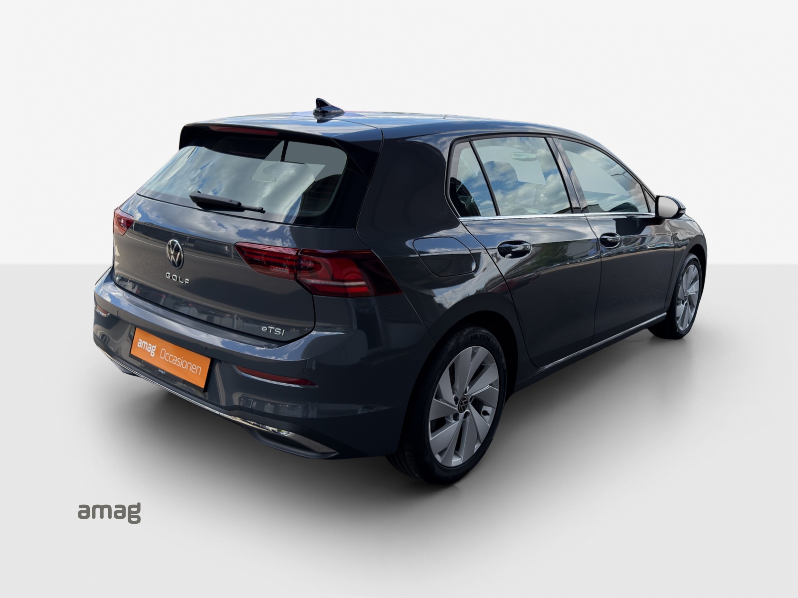 VW Golf 1.5 e TSI mHEV Style DSG-image-4