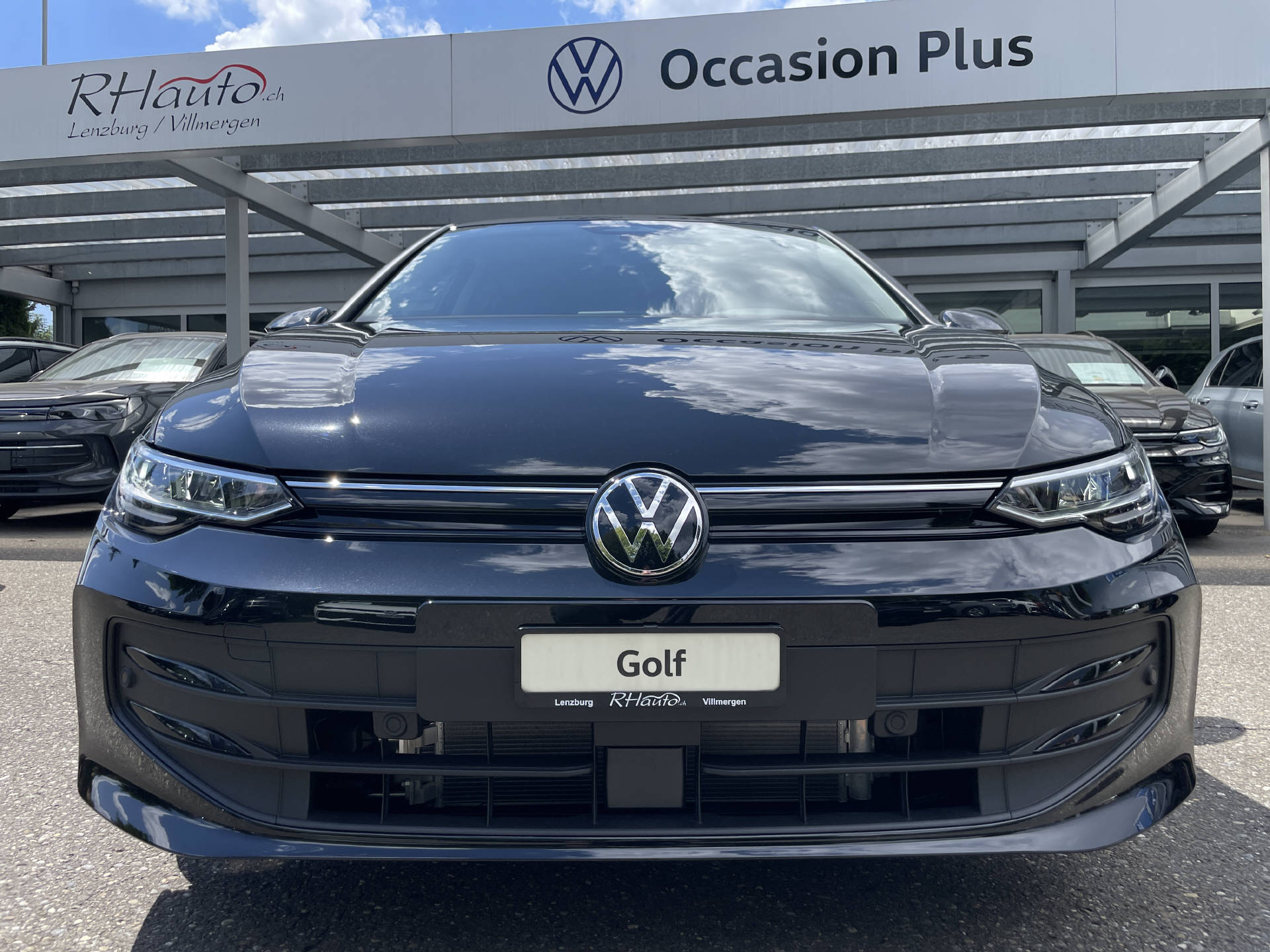 VW Golf VIII 1.5 eTSI Value DSG-image-1