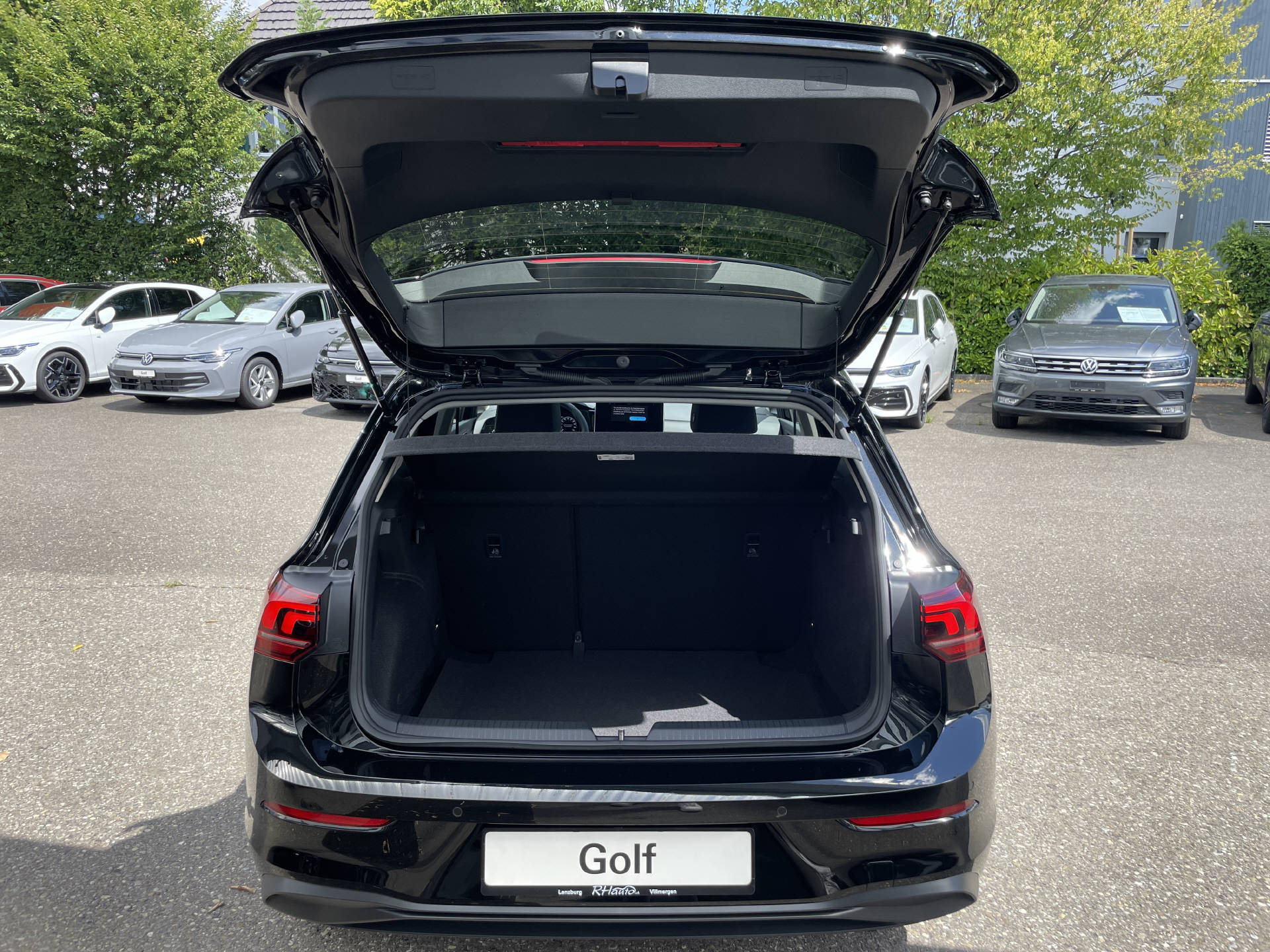 VW Golf VIII 1.5 eTSI Value DSG-image-5