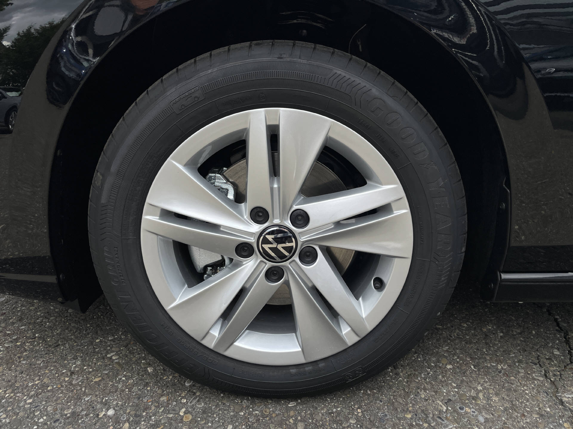 VW Golf VIII 1.5 eTSI Value DSG-image-19