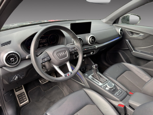 AUDI Q2 40 TFSI S line quattro-image-5
